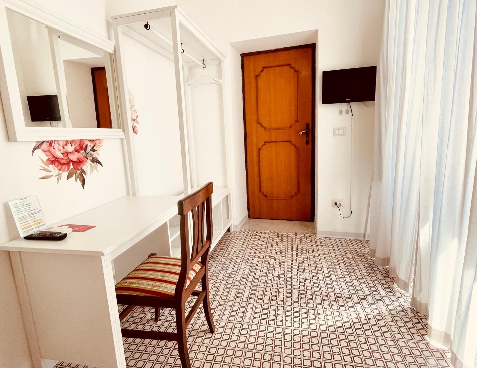 Il Molo Camere Per Vacanze Diamante Exterior foto